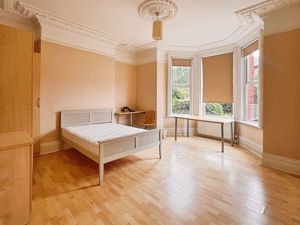 Photo 15- click for photo gallery